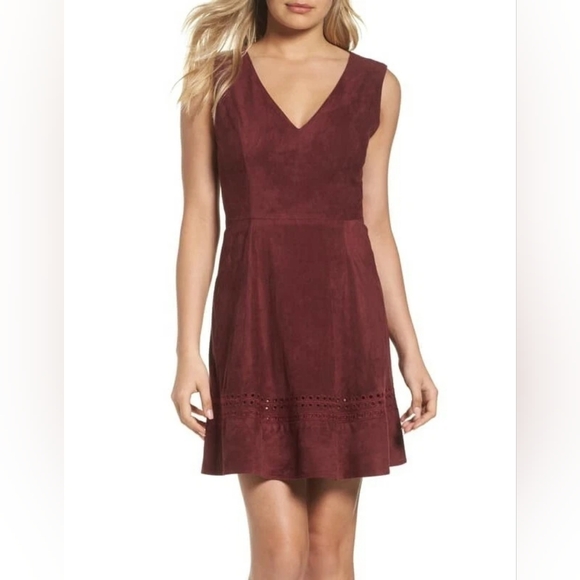 BB Dakota Women's Lynne Faux Suede Skater Dress Size 6 - Picture 1 of 8